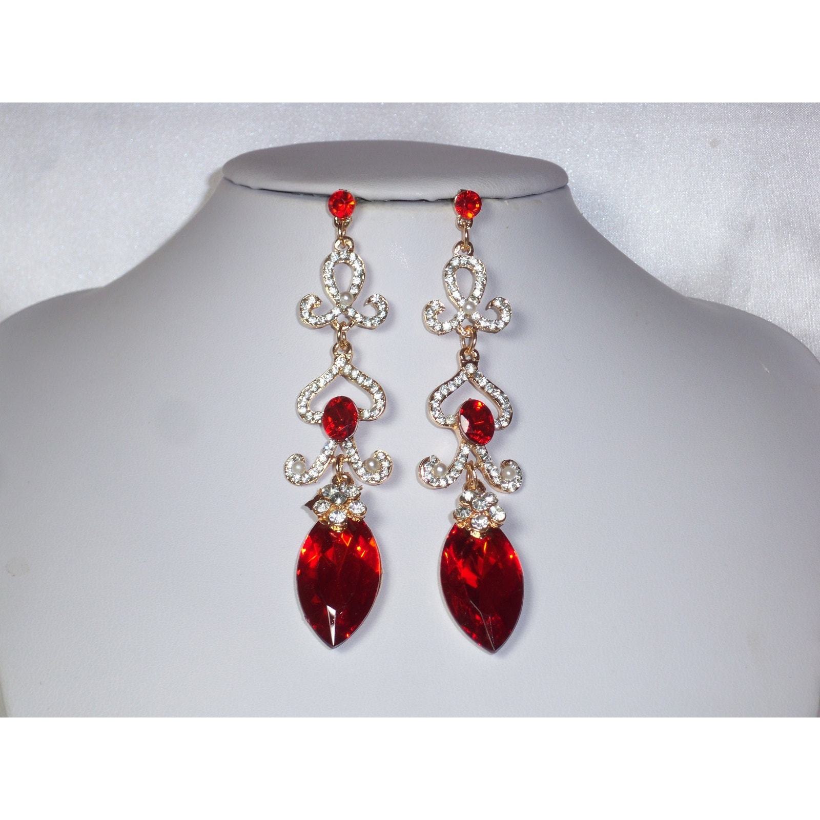 Red Rhinestone Chandelier Drop Dangle Prom Party Evening Valentines Earrings